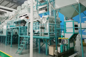 Rice hulling cleaning polishing production line