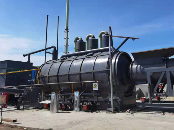 Oil sludge treatment pyrolysis plant