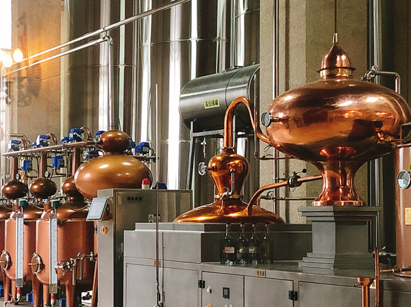 Charente distillation equipment manufacturer