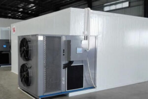 Manufacturer of yellow flowered vegetable drying machine